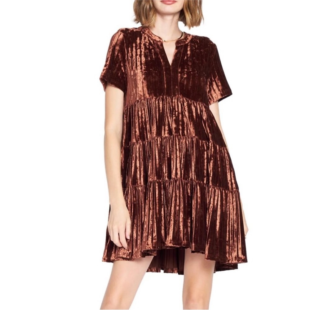 En Saison Velvet Tiered Babydoll Swing Dress